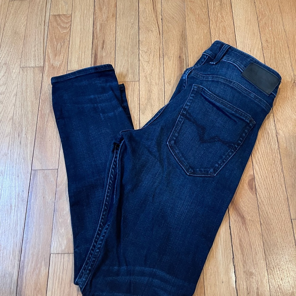 NWOT Men’s GUESS Jeans